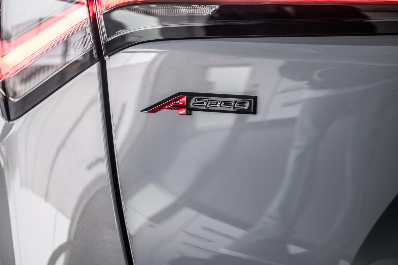 2025 Acura ADX - Image 9