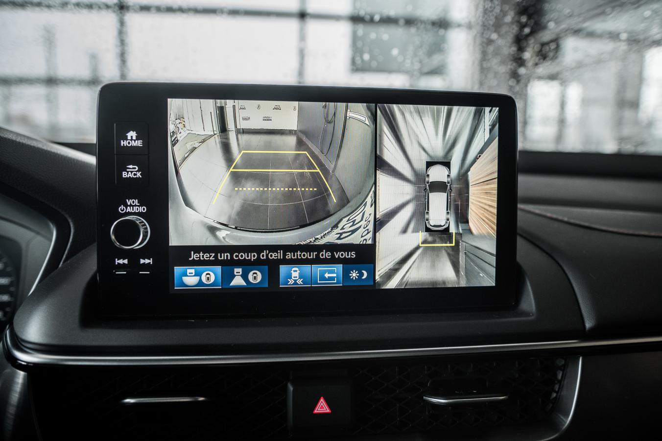 2025 Acura ADX - Image 21