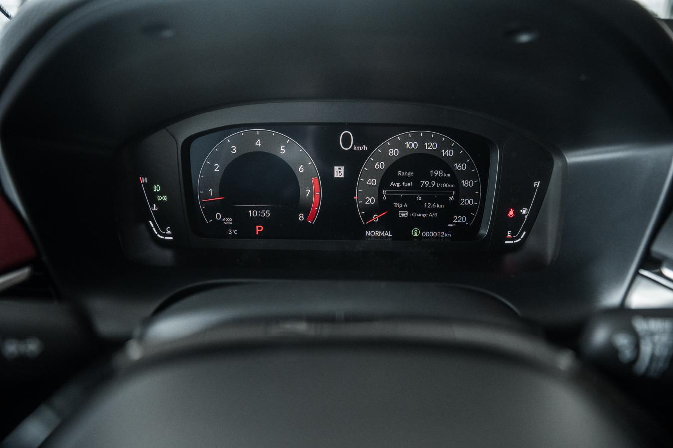 2025 Acura ADX - Image 19