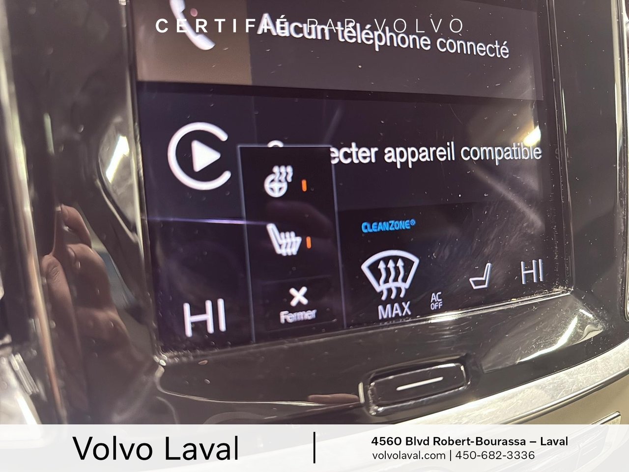 2021 Volvo V60 Cross Country - Image 15