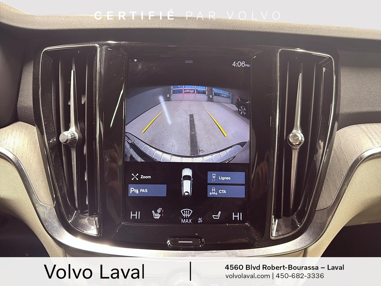 2021 Volvo V60 Cross Country - Image 20