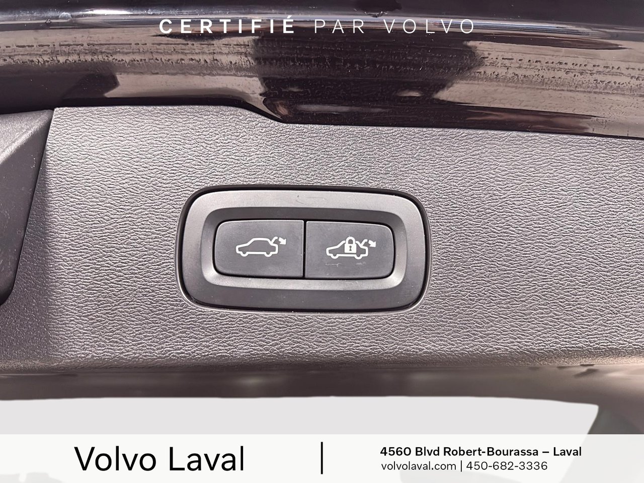 2021 Volvo V60 Cross Country - Image 22