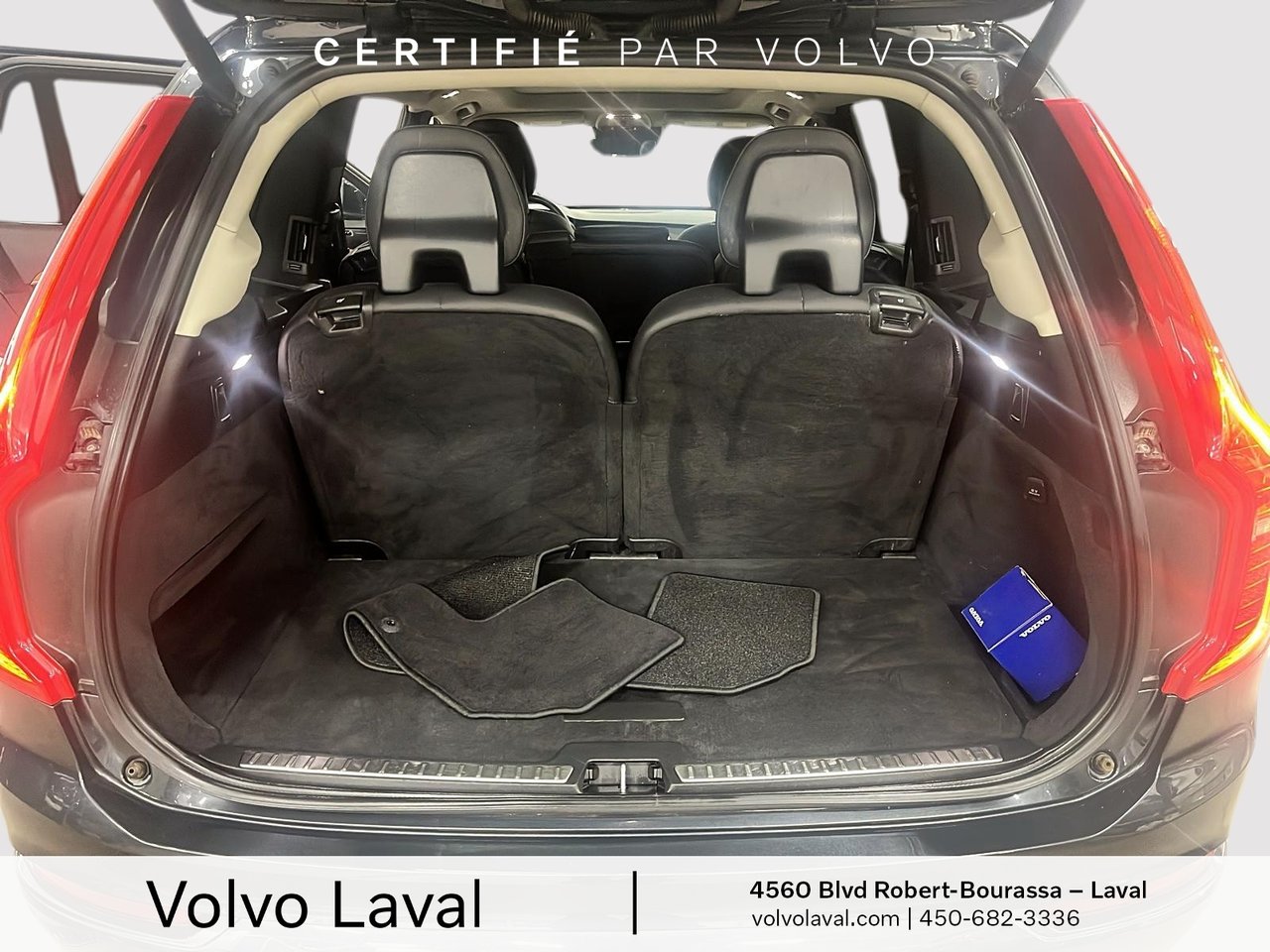 2022 Volvo XC90 - Image 18