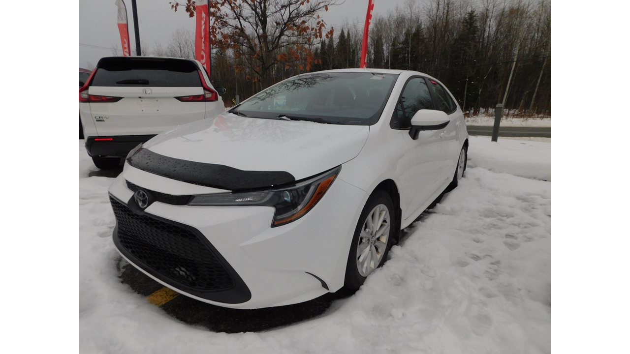 2021 Toyota Corolla - Image 3