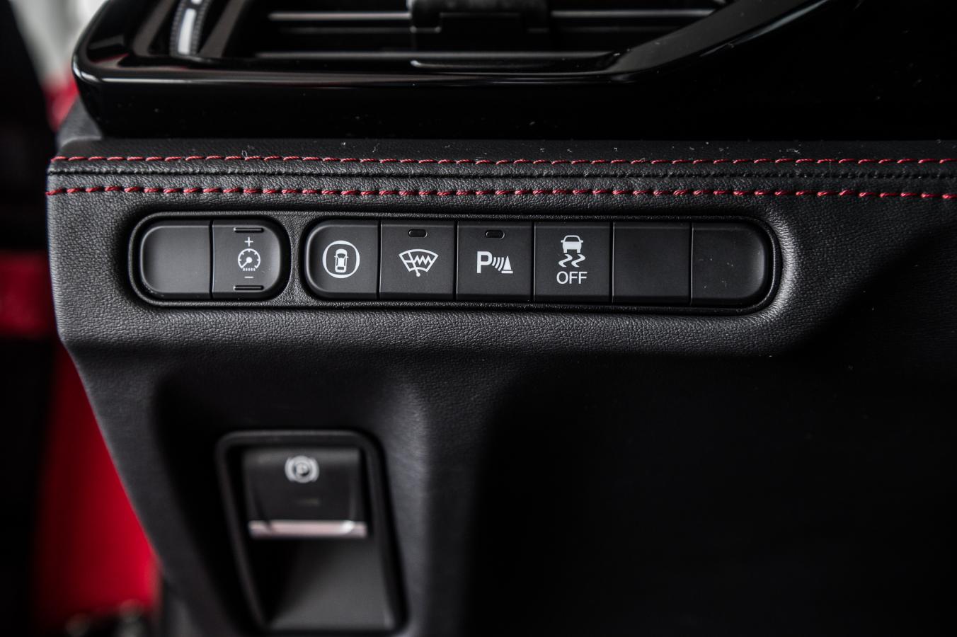 2024 Acura MDX - Image 18