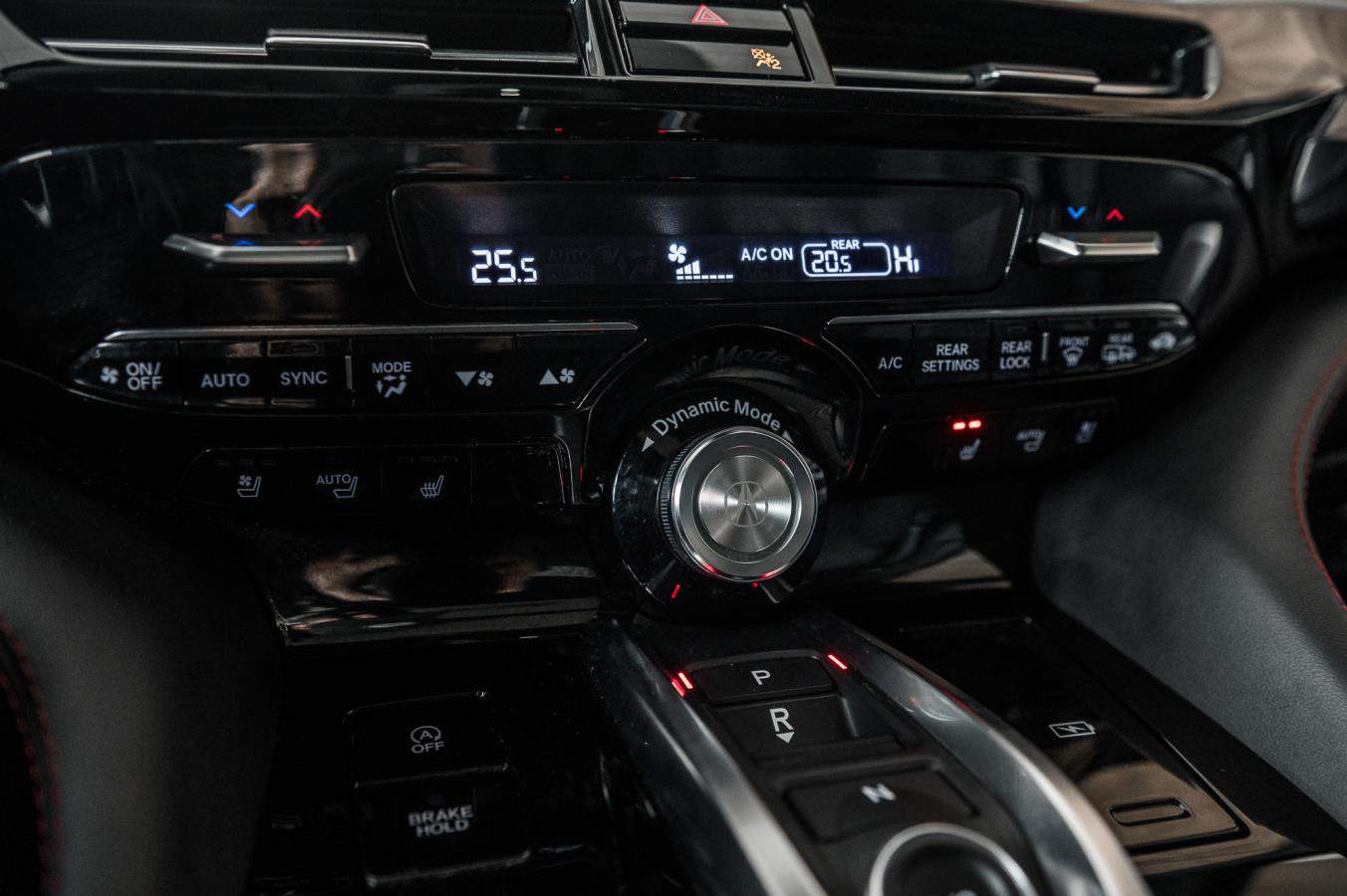 2024 Acura MDX - Image 25