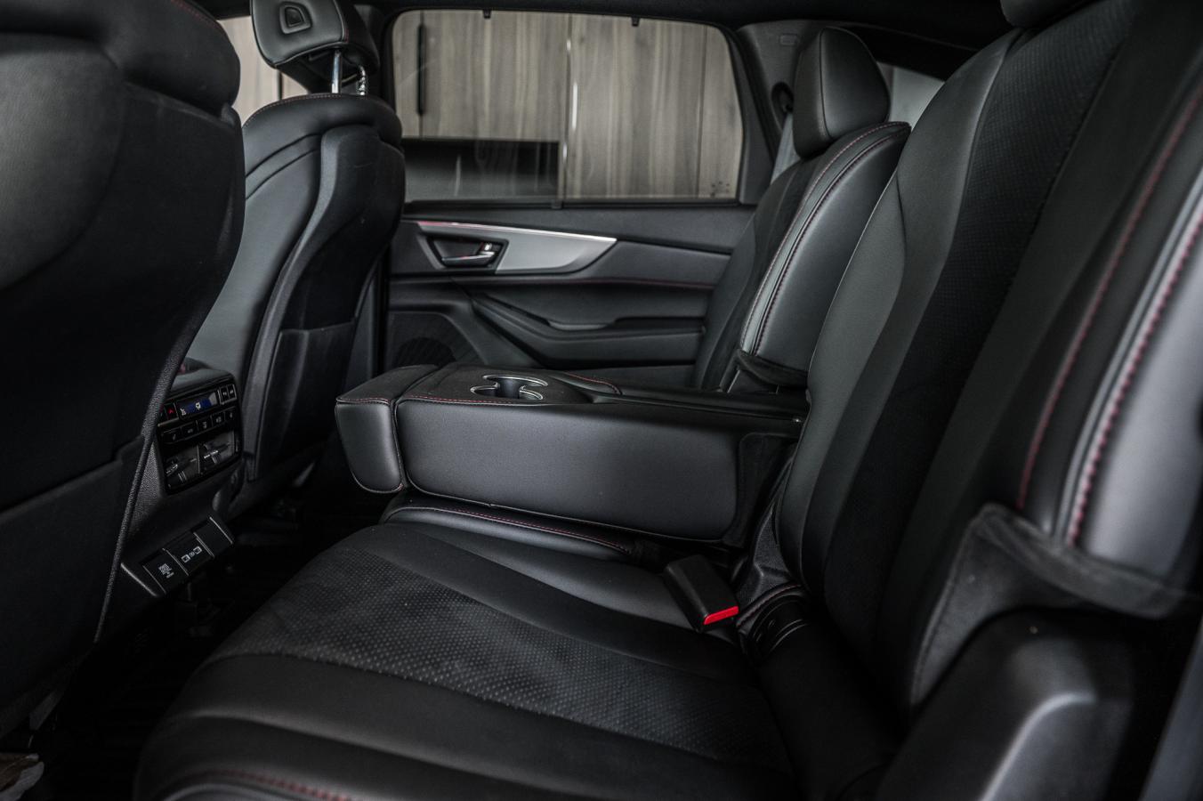 2024 Acura MDX - Image 31