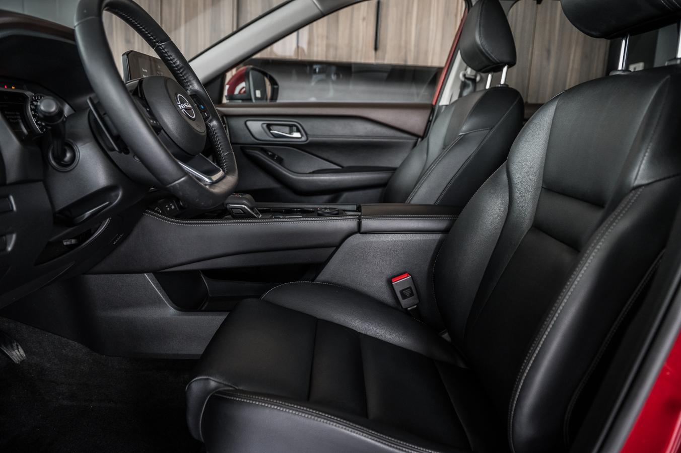 2022 Nissan Rogue - Image 13