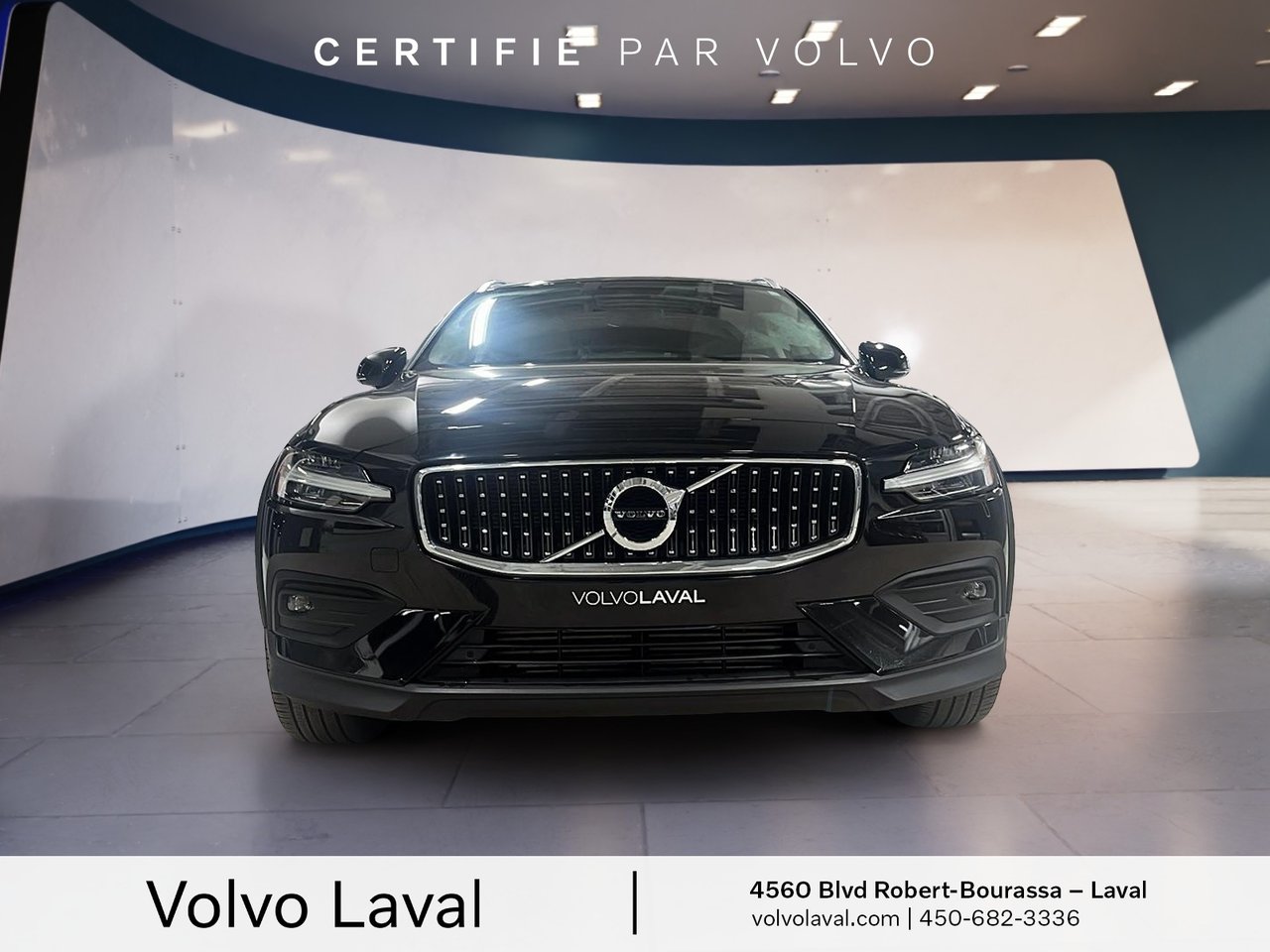 2021 Volvo V60 - Image 2