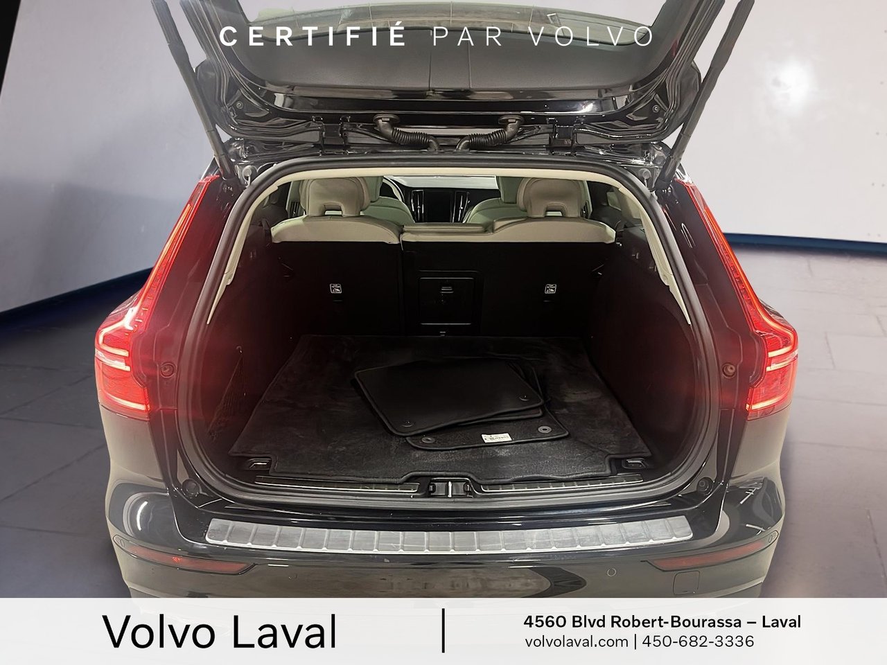 2021 Volvo V60 - Image 6