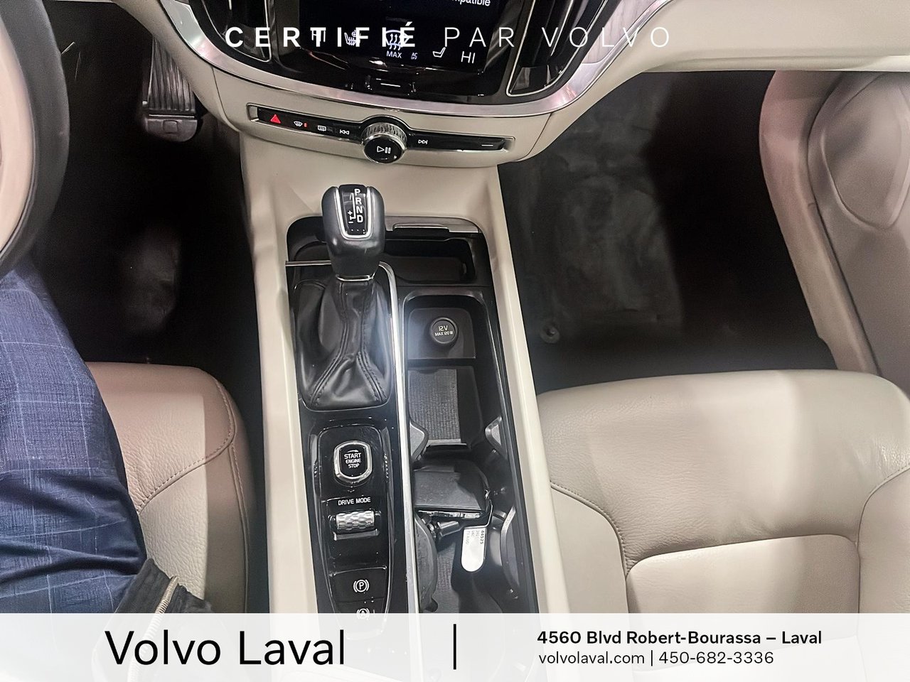 2021 Volvo V60 - Image 15