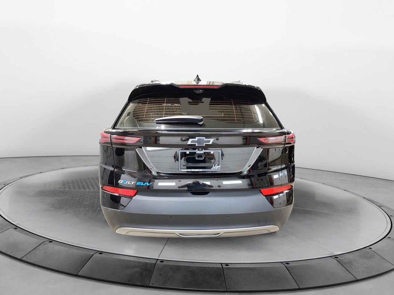 2023 Chevrolet Bolt EUV - Image 3