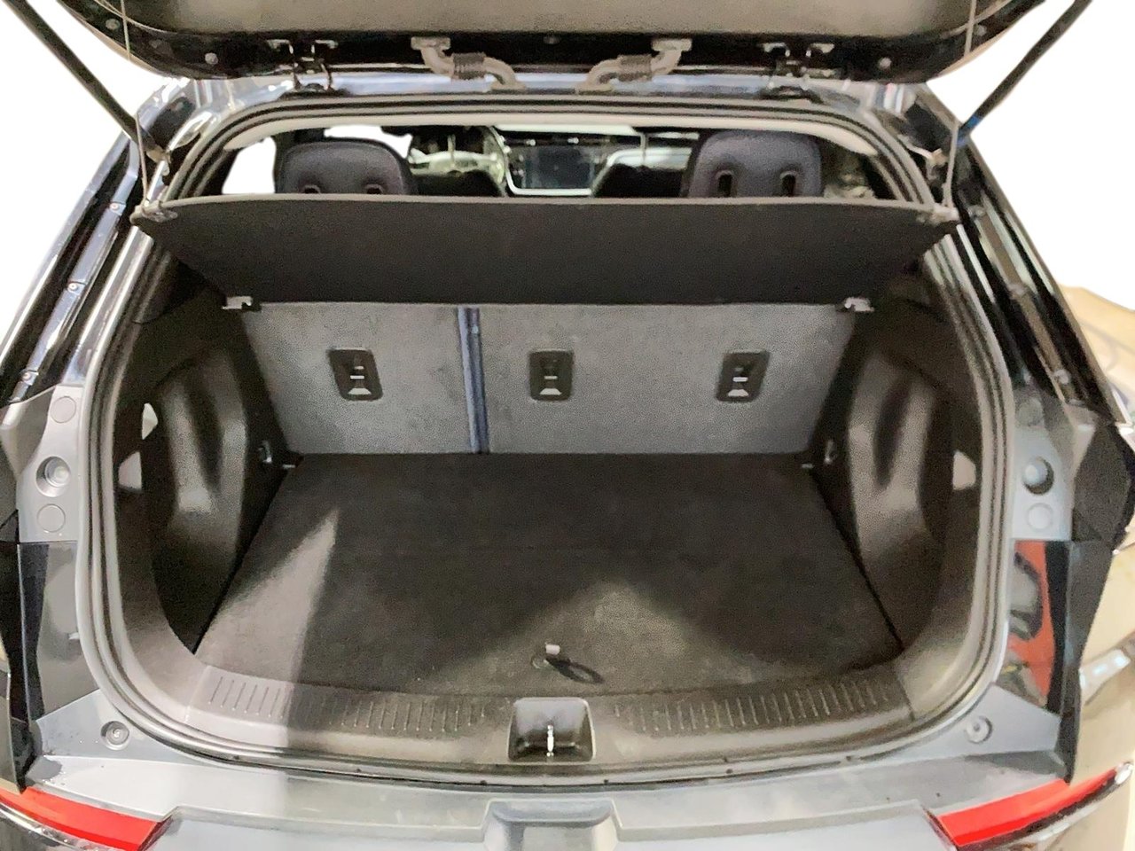 2023 Chevrolet Bolt EUV - Image 6