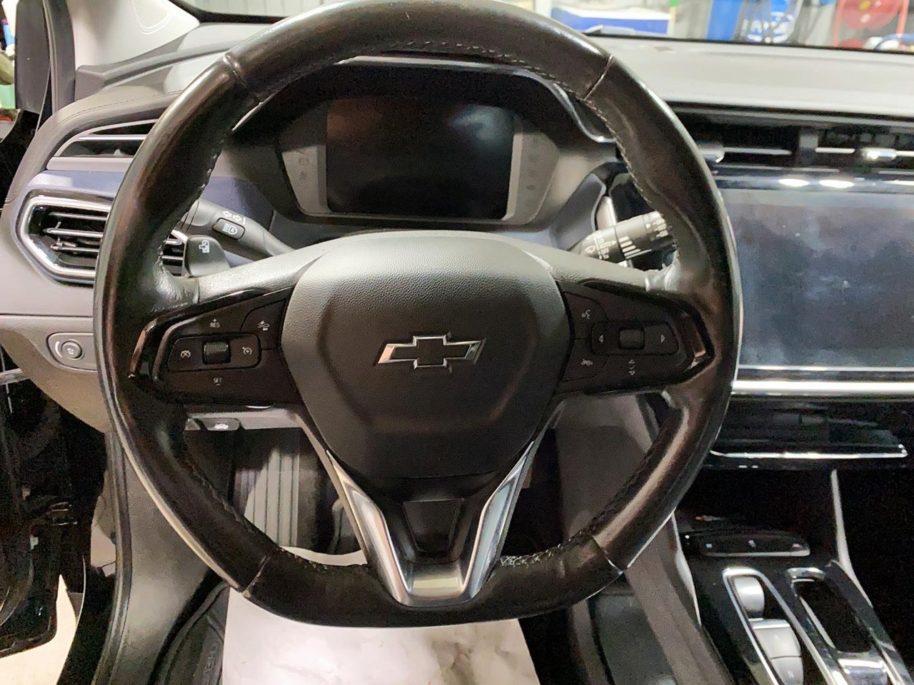 2023 Chevrolet Bolt EUV - Image 15