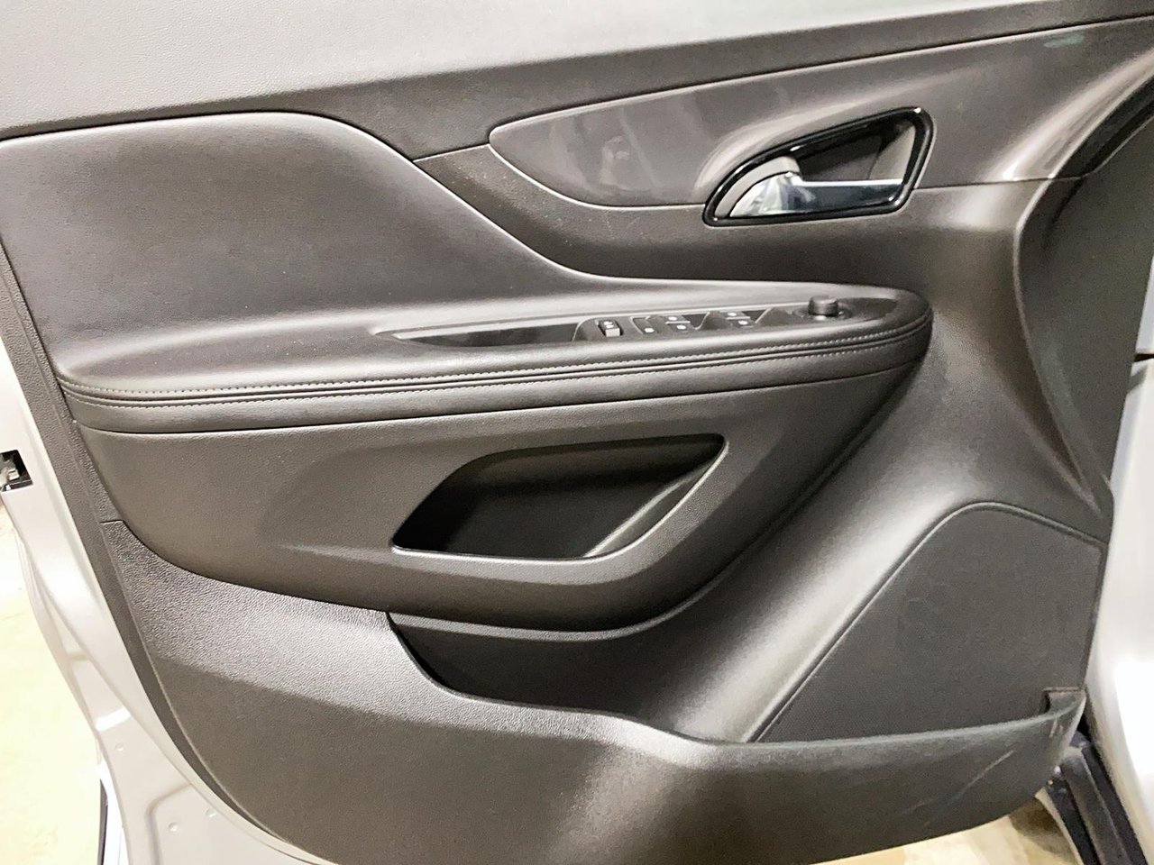 2019 Buick Encore - Image 8