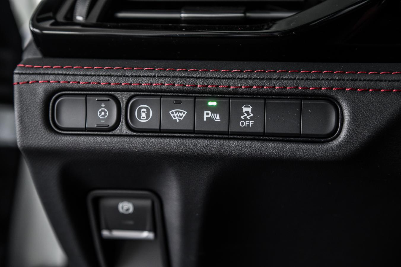 2026 Acura MDX - Image 18