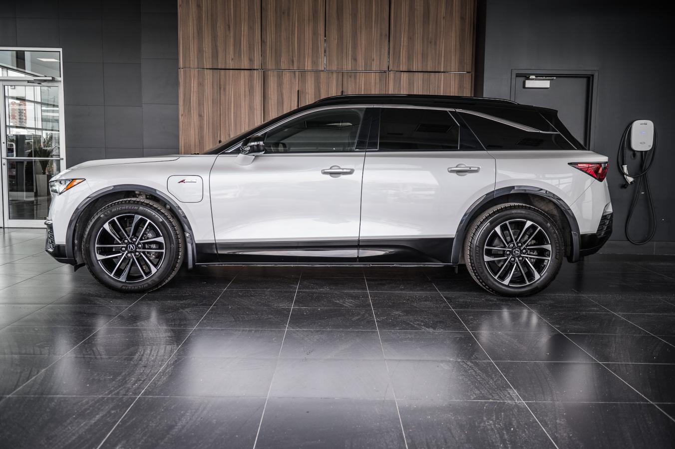 2024 Acura ZDX - Image 6