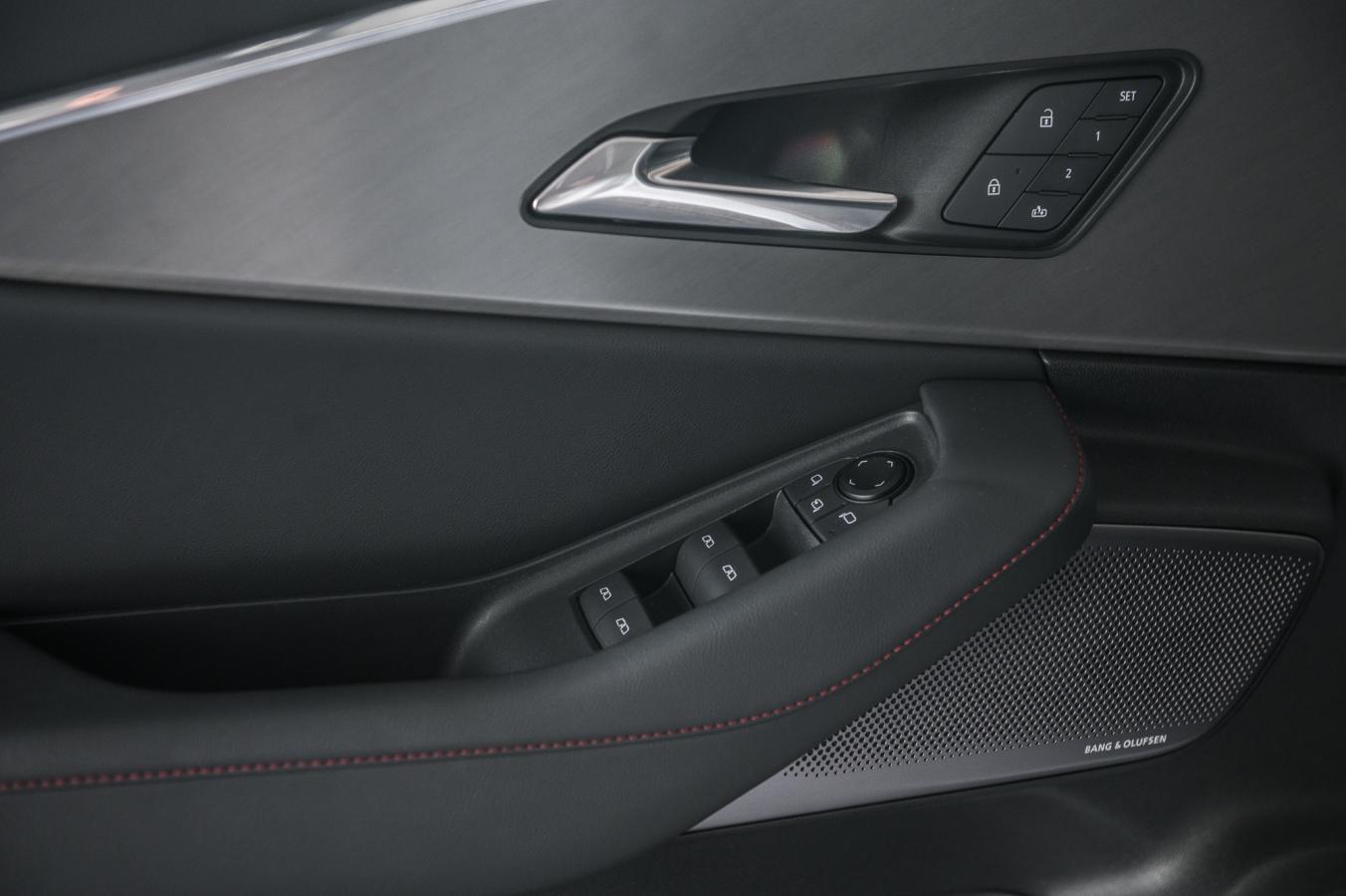 2024 Acura ZDX - Image 13