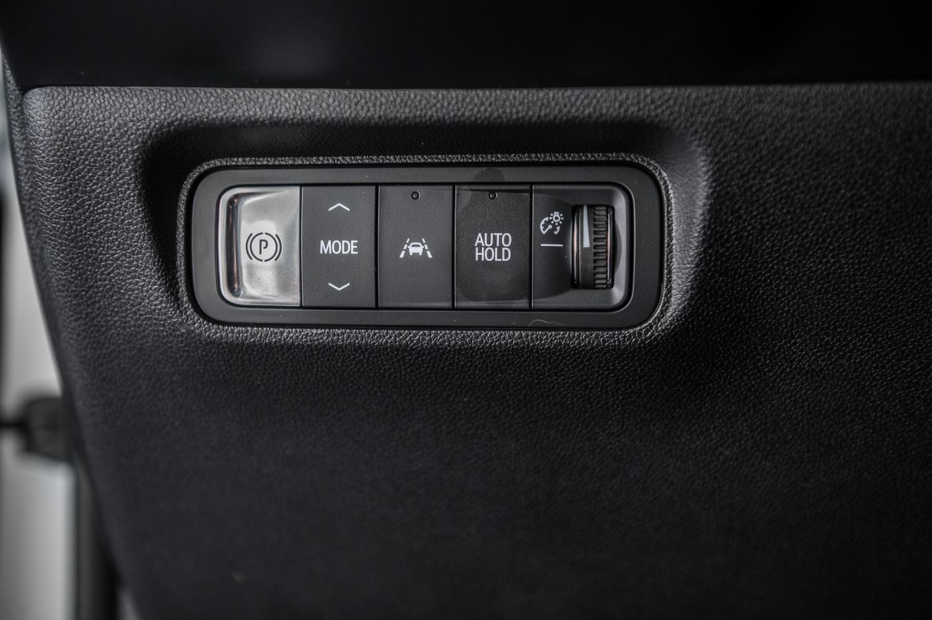 2024 Acura ZDX - Image 17