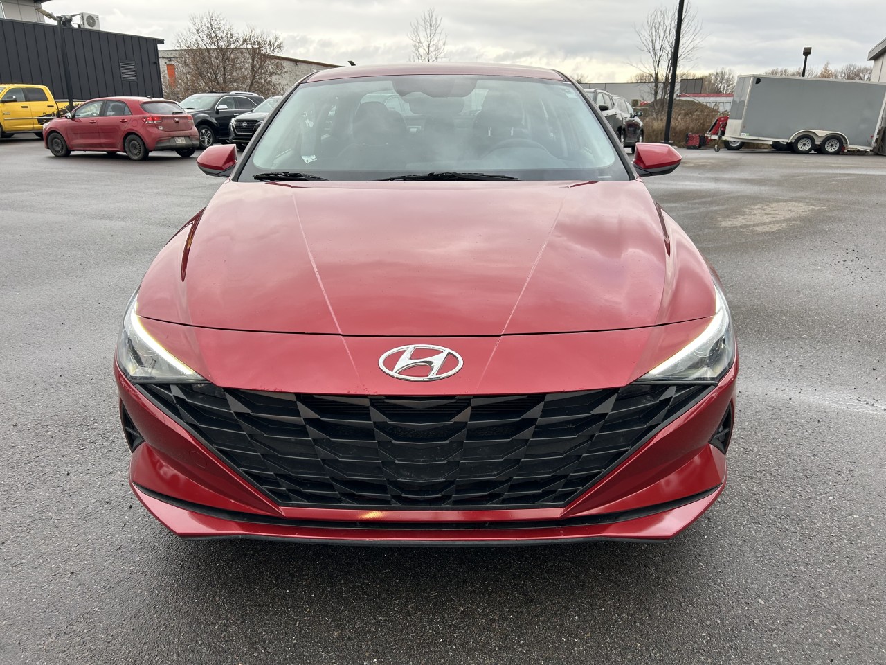 2022 Hyundai Elantra - Image 2