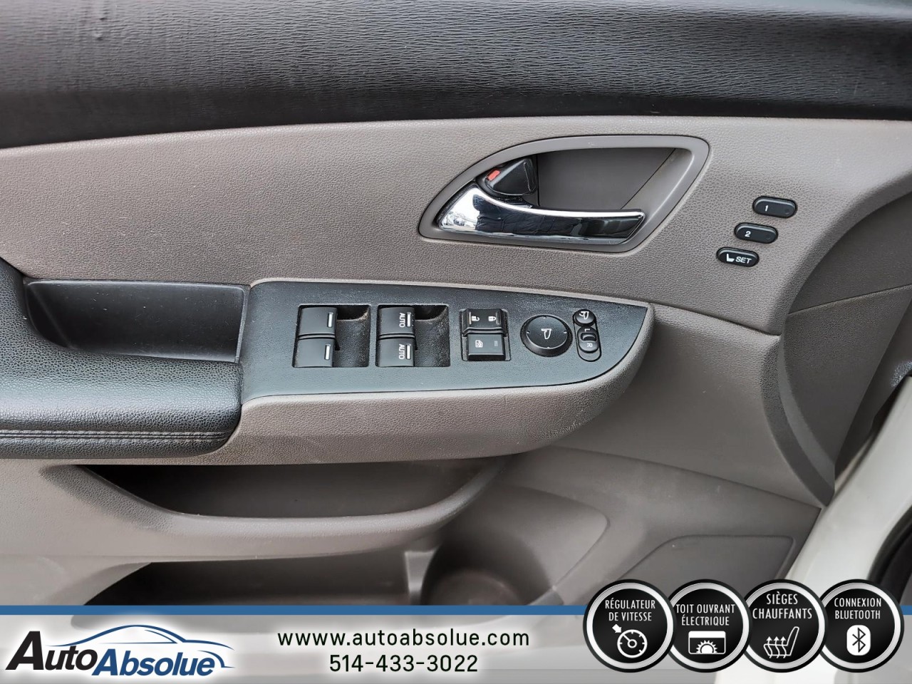 2015 Honda Odyssey - Image 10