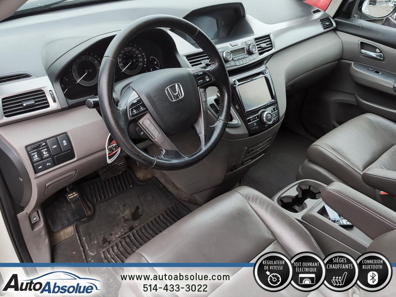 2015 Honda Odyssey - Image 11