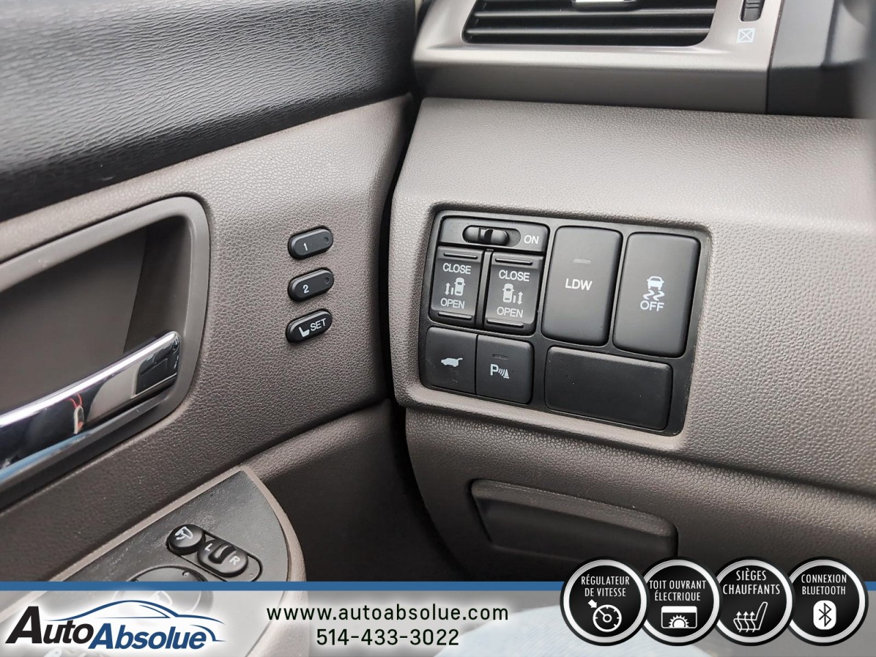 2015 Honda Odyssey - Image 17