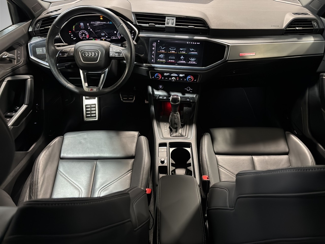 2024 Audi Q3 - Image 12