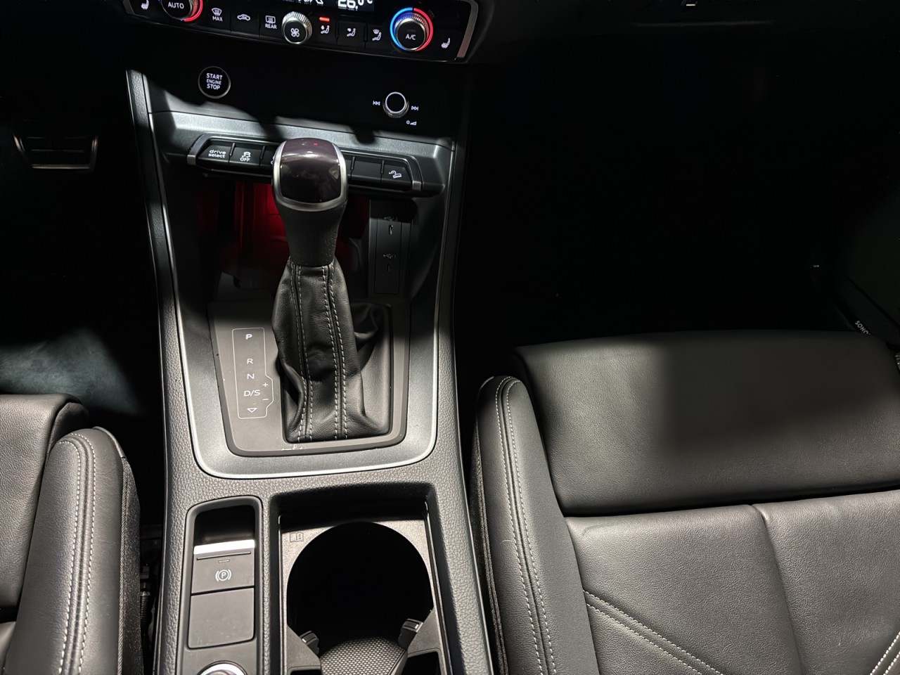 2024 Audi Q3 - Image 15