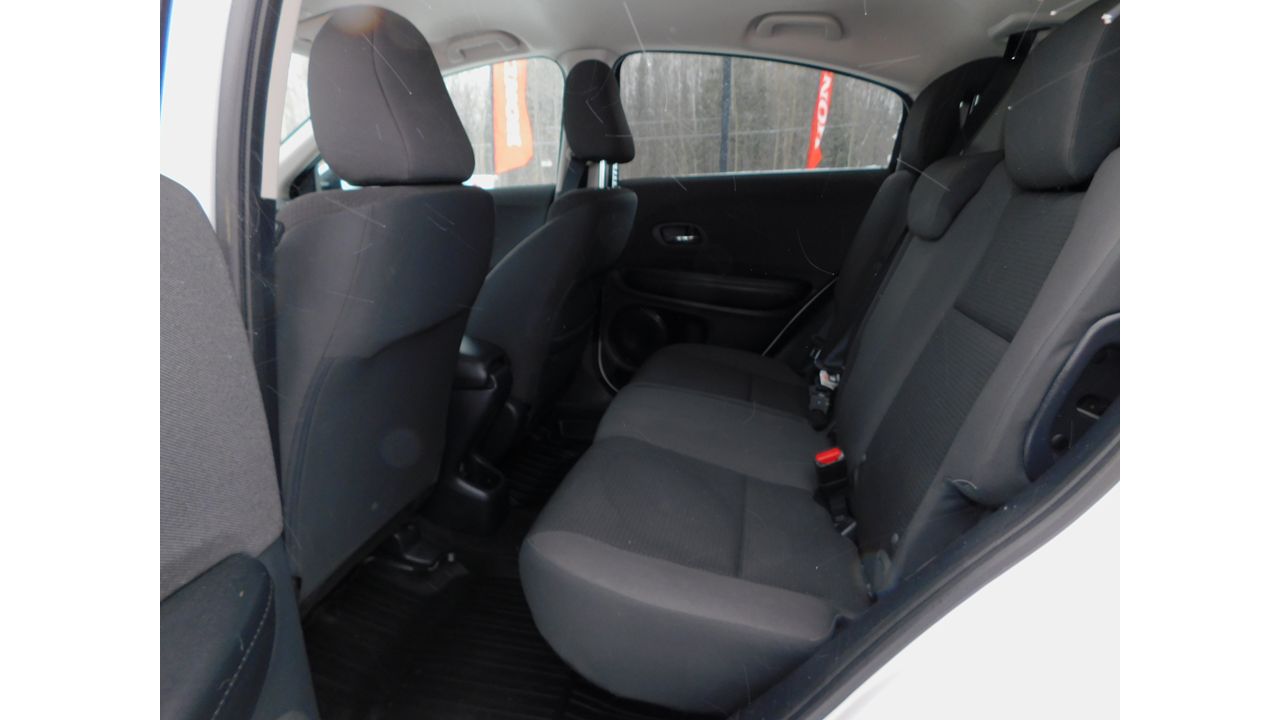 2022 Honda HR-V - Image 14