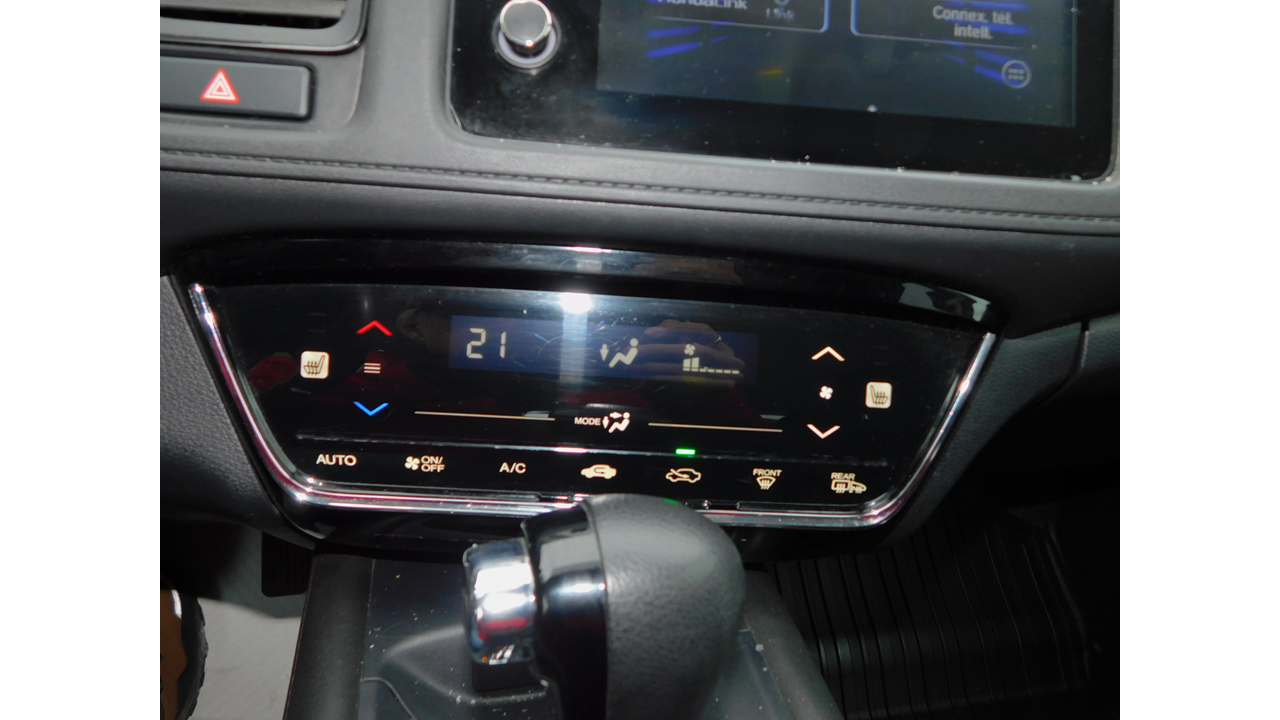 2022 Honda HR-V - Image 25