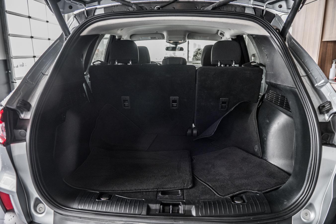 2023 Ford Escape - Image 12