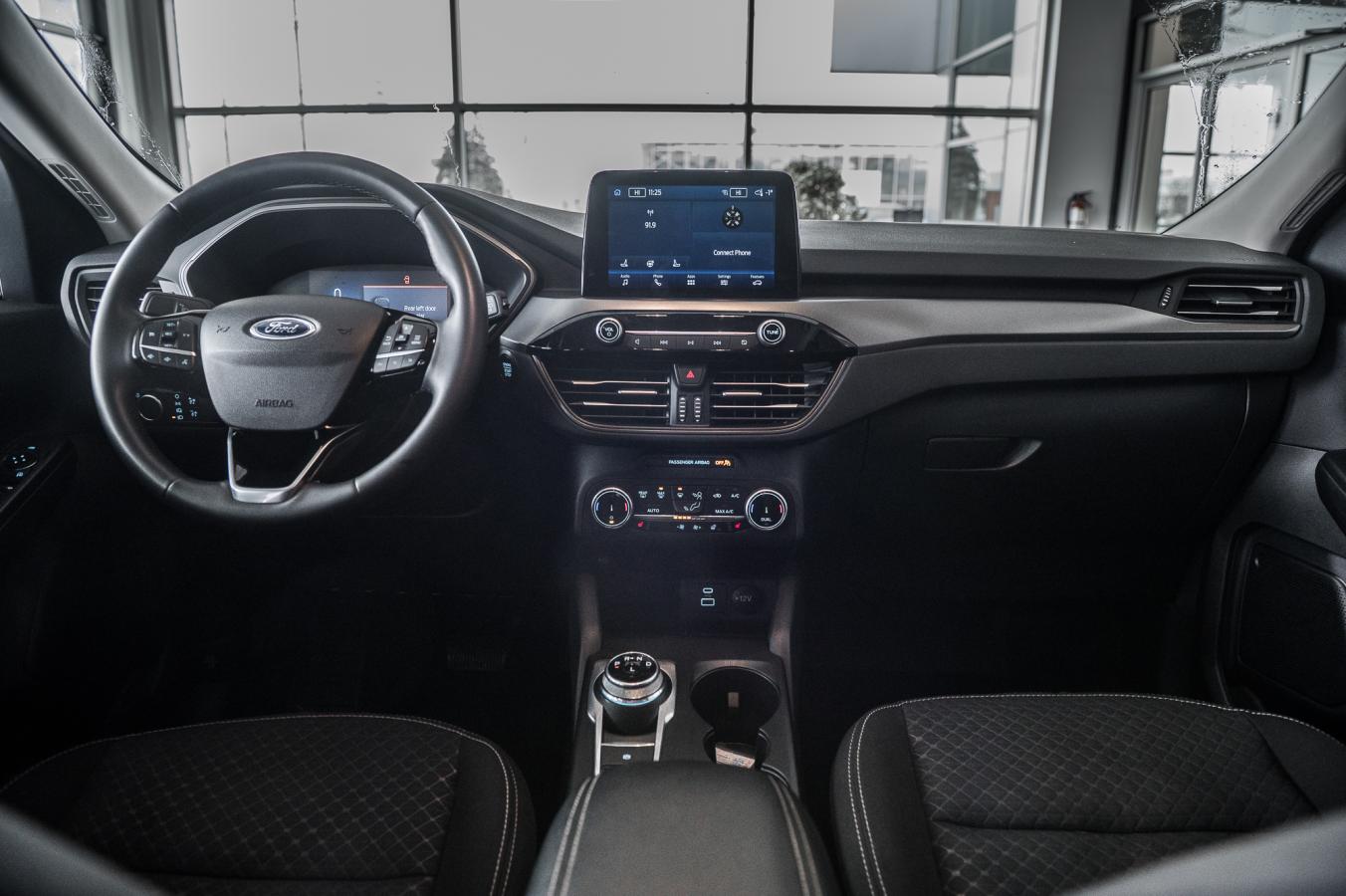 2023 Ford Escape - Image 29