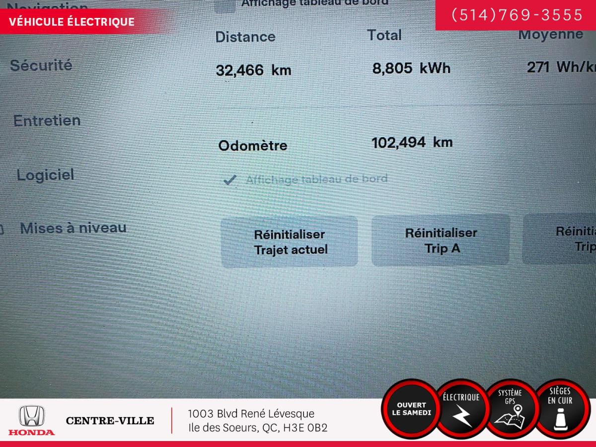 2017 Tesla Model X - Image 14