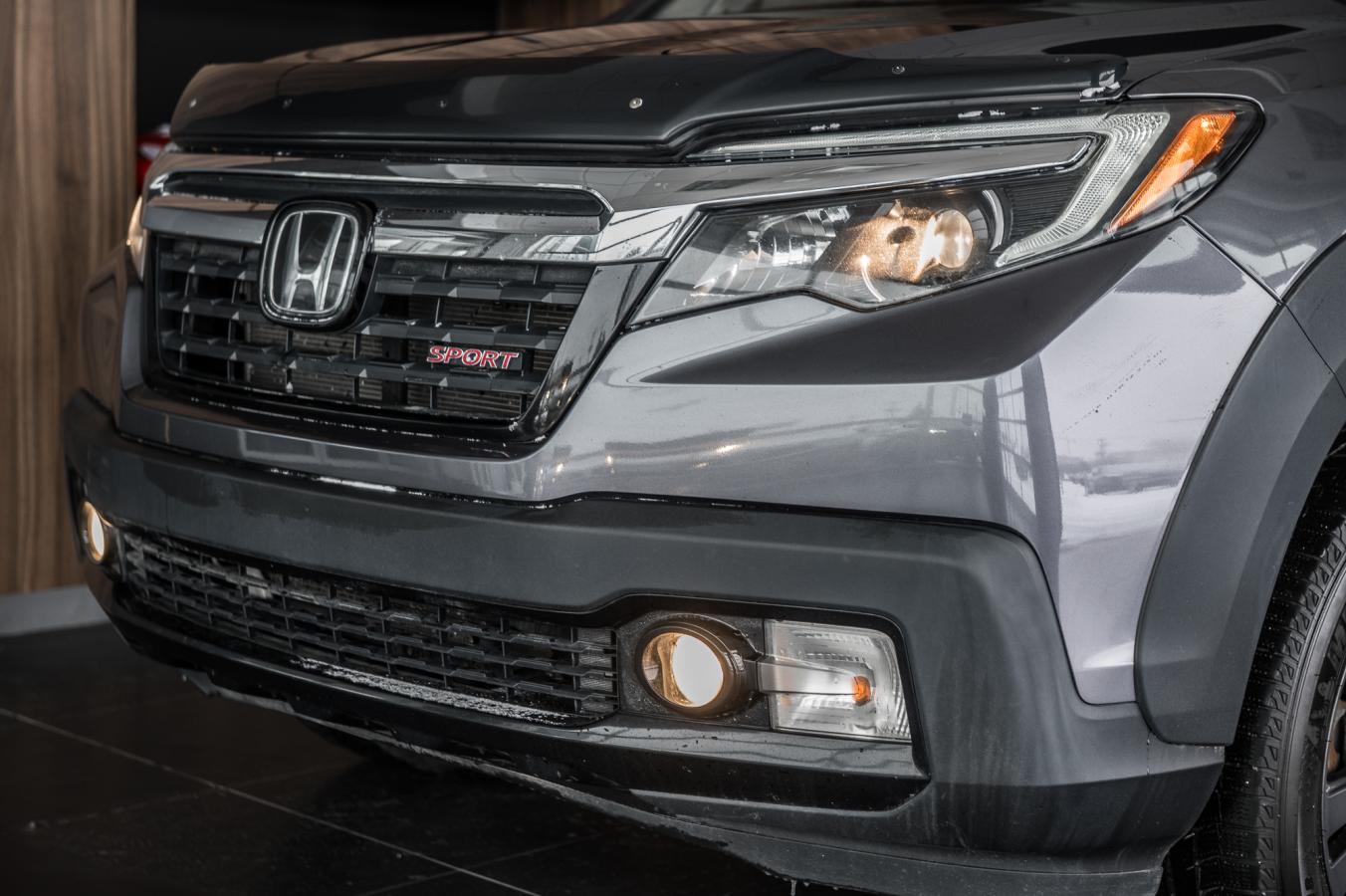 2020 Honda Ridgeline - Image 24