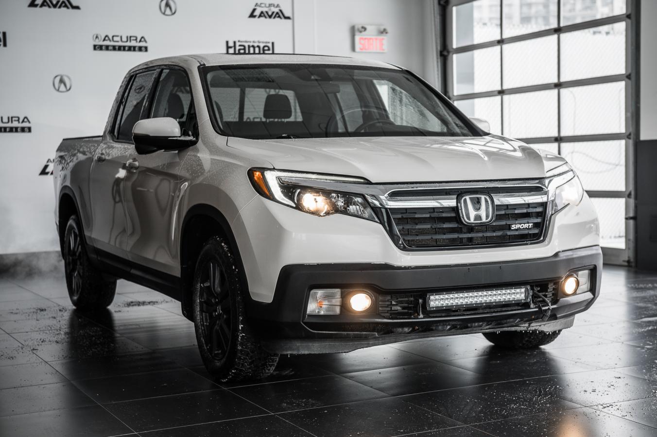 2017 Honda Ridgeline - Image 23