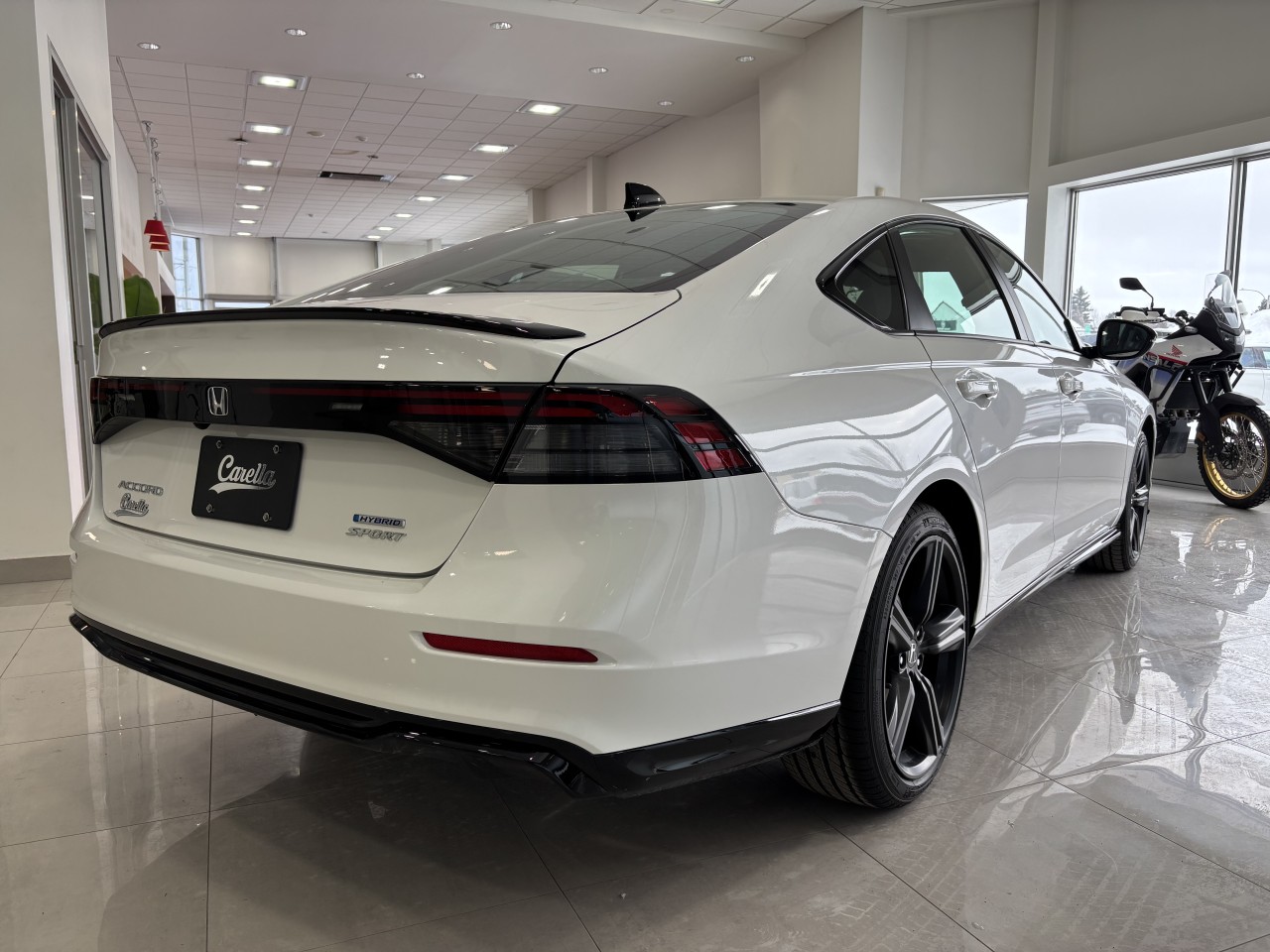 2025 Honda Accord Hybride - Image 6