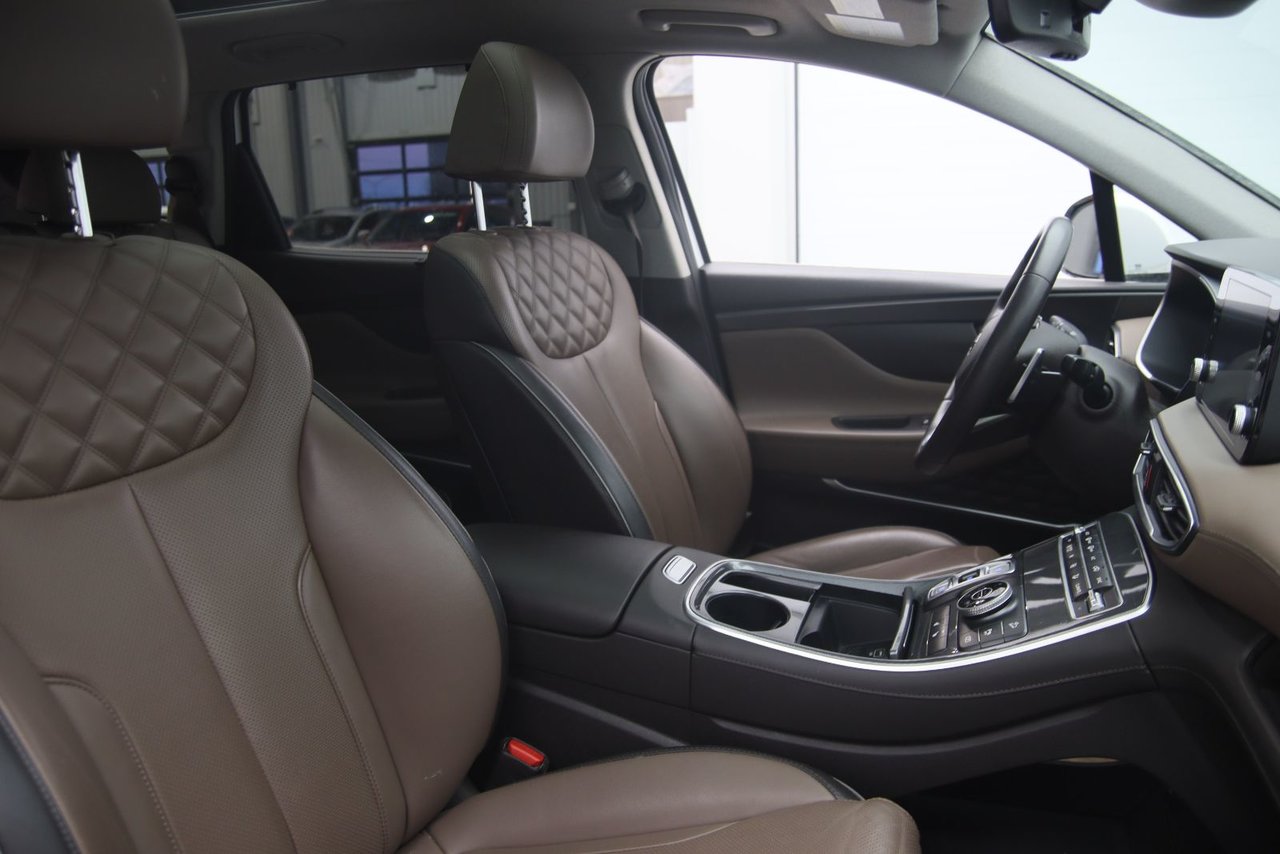 2022 Hyundai Santa Fe Hybrid - Image 16