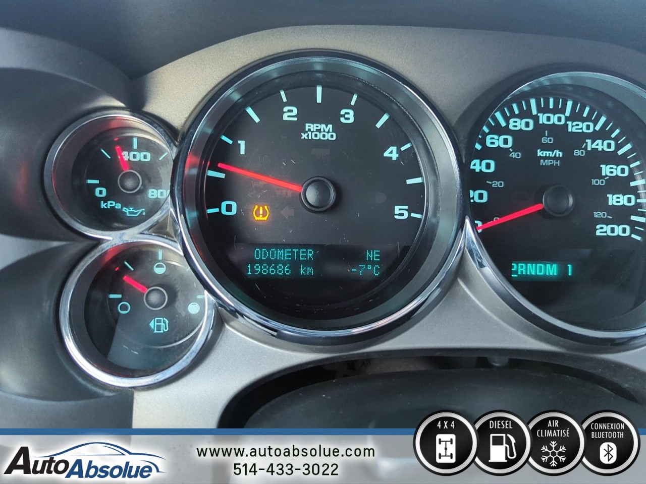 2014 Chevrolet Silverado 2500 HD - Image 12