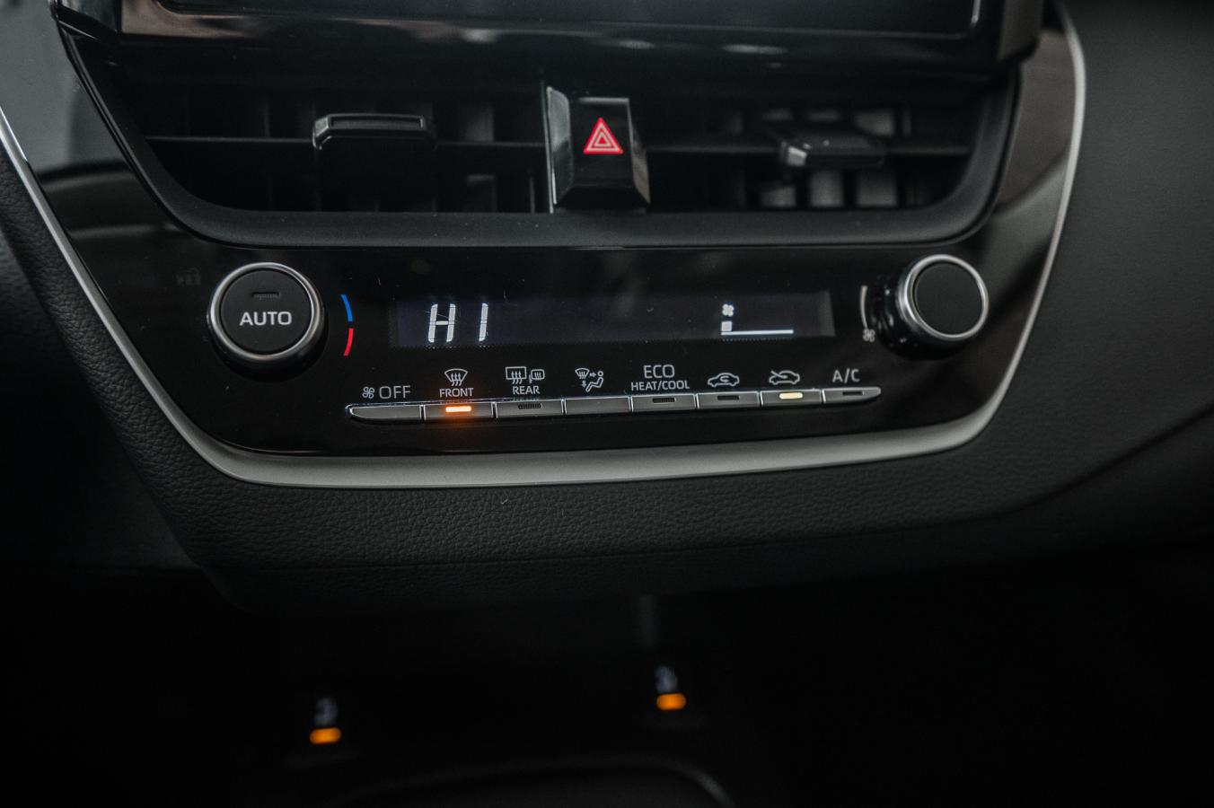 2023 Toyota Corolla - Image 21