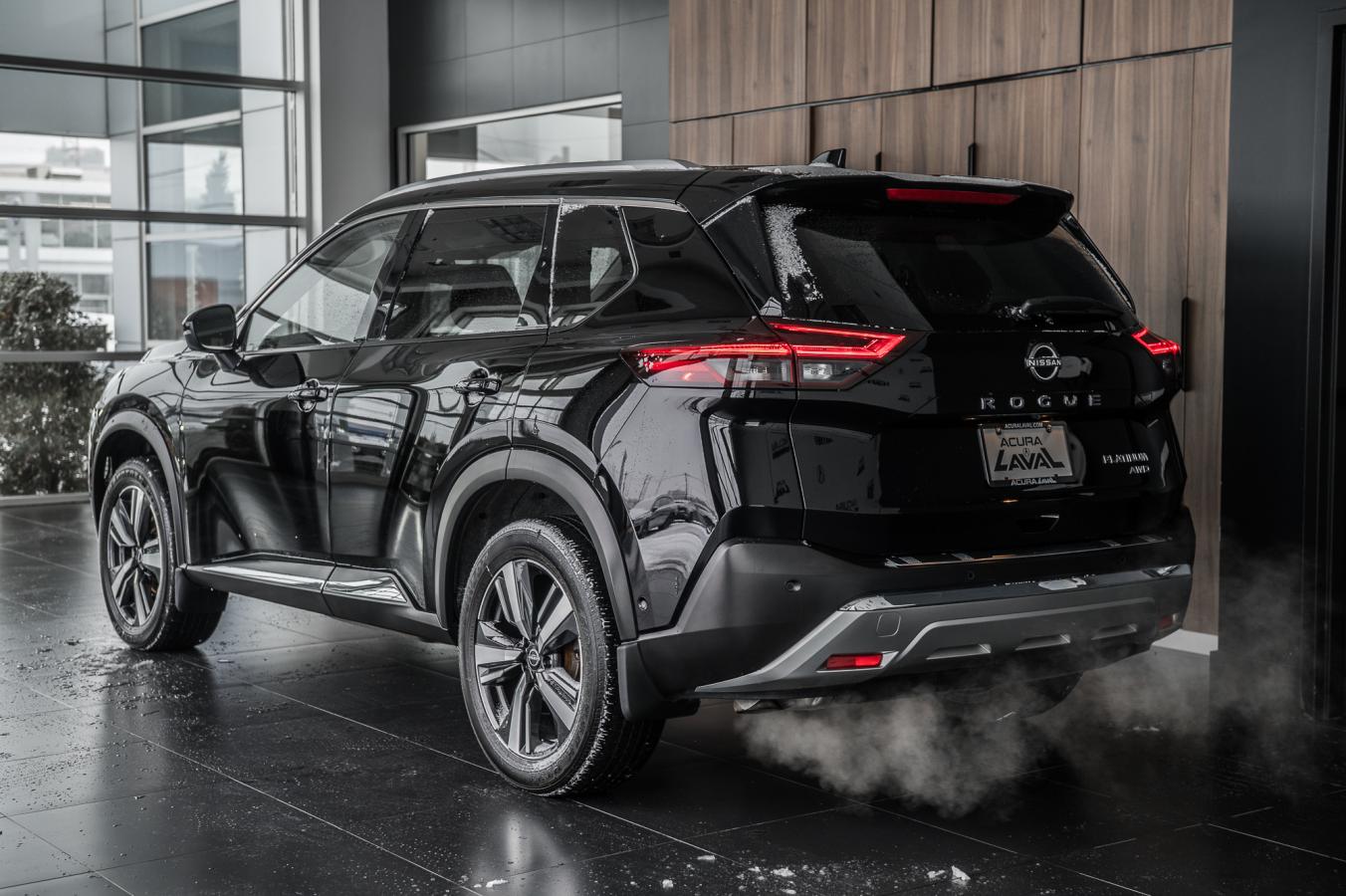 2023 Nissan Rogue - Image 7