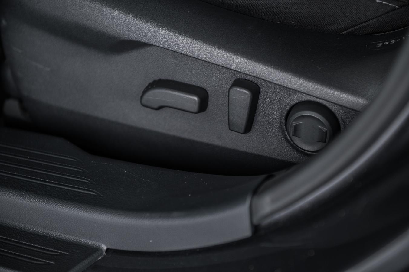 2020 Subaru Legacy - Image 14