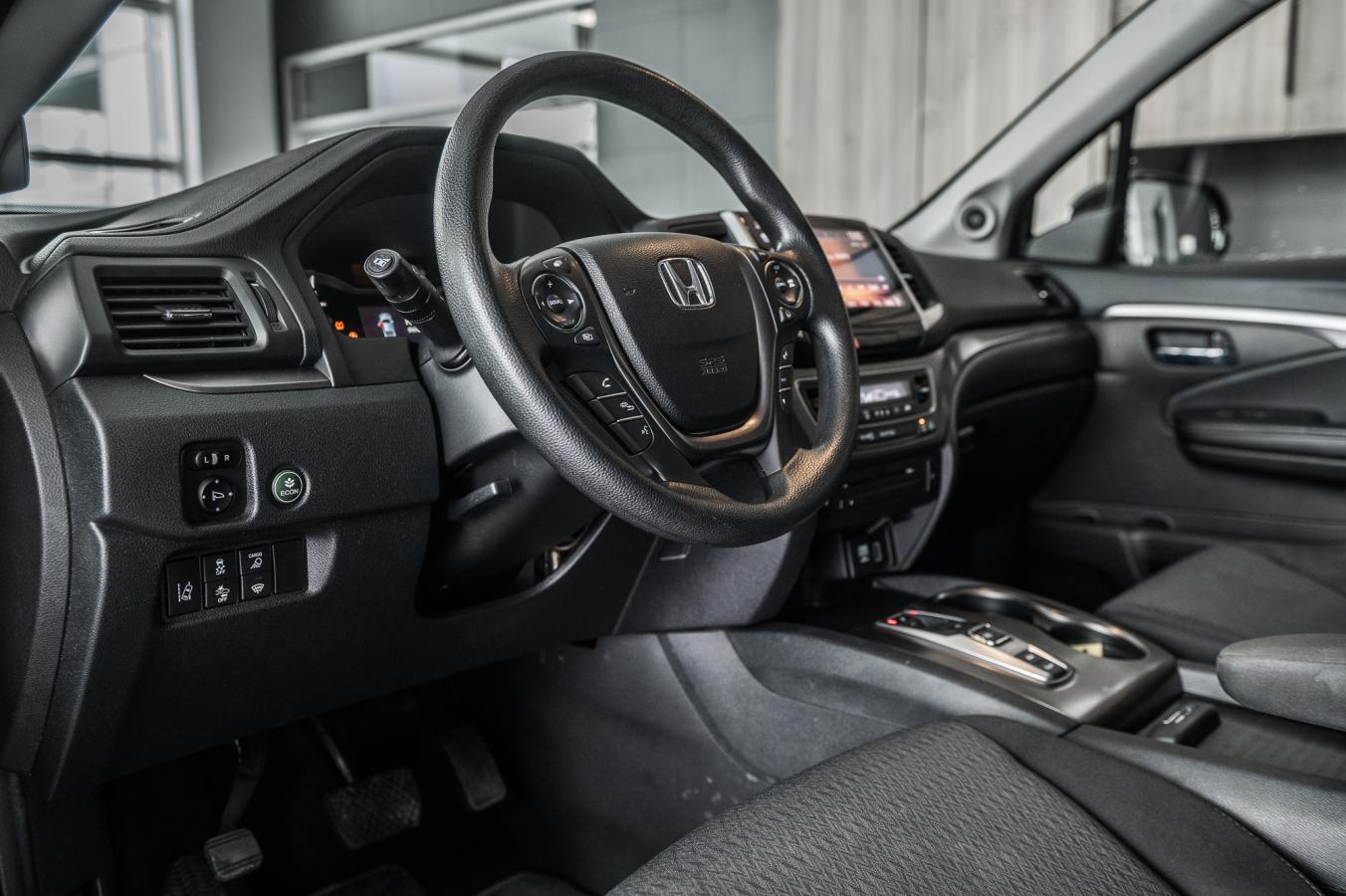 2020 Honda Ridgeline - Image 34