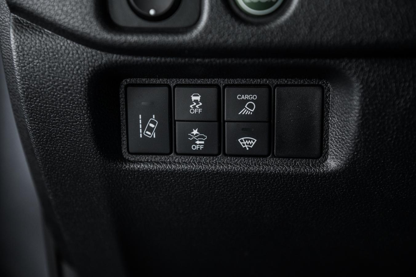 2020 Honda Ridgeline - Image 36