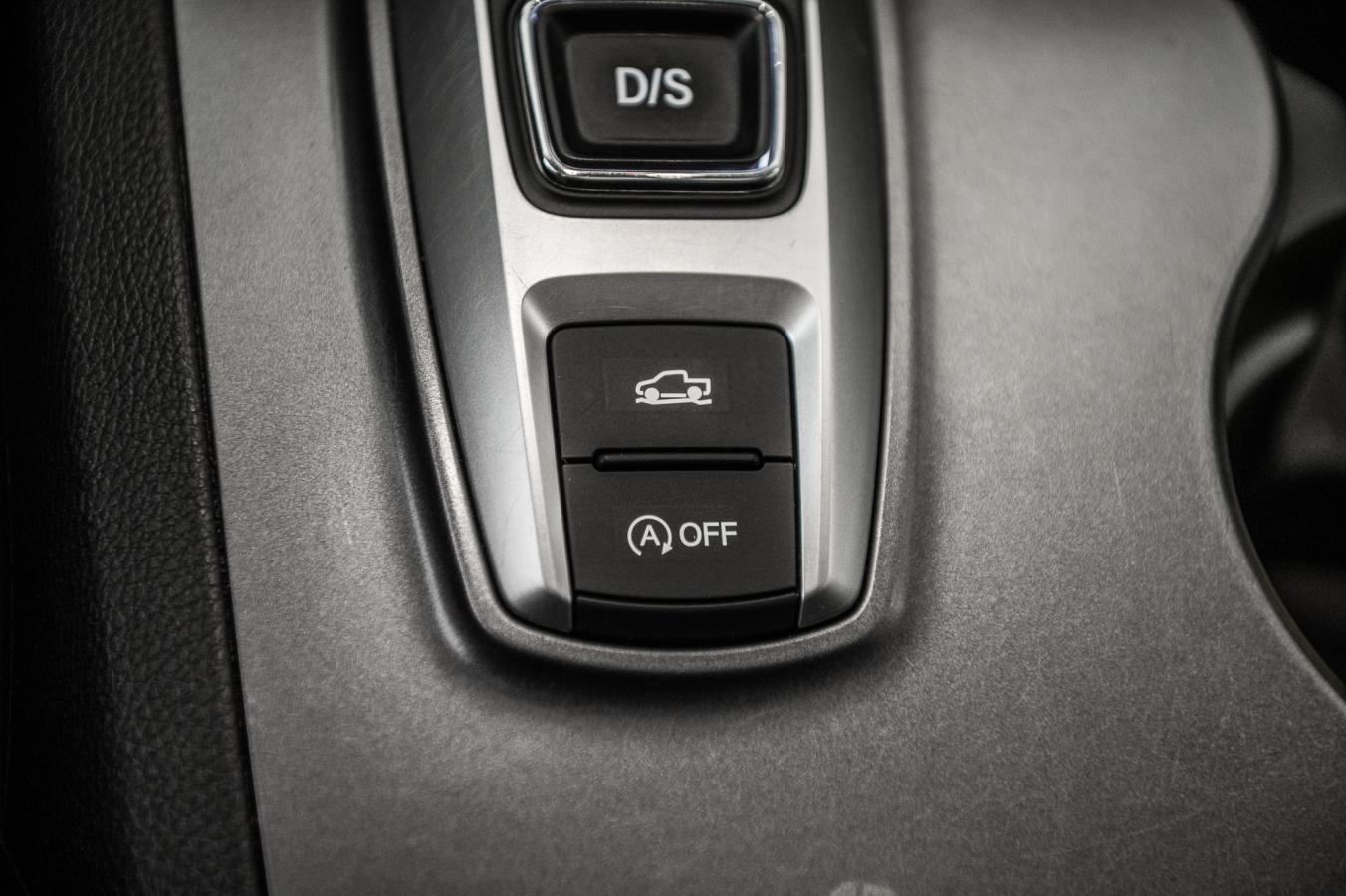 2020 Honda Ridgeline - Image 46