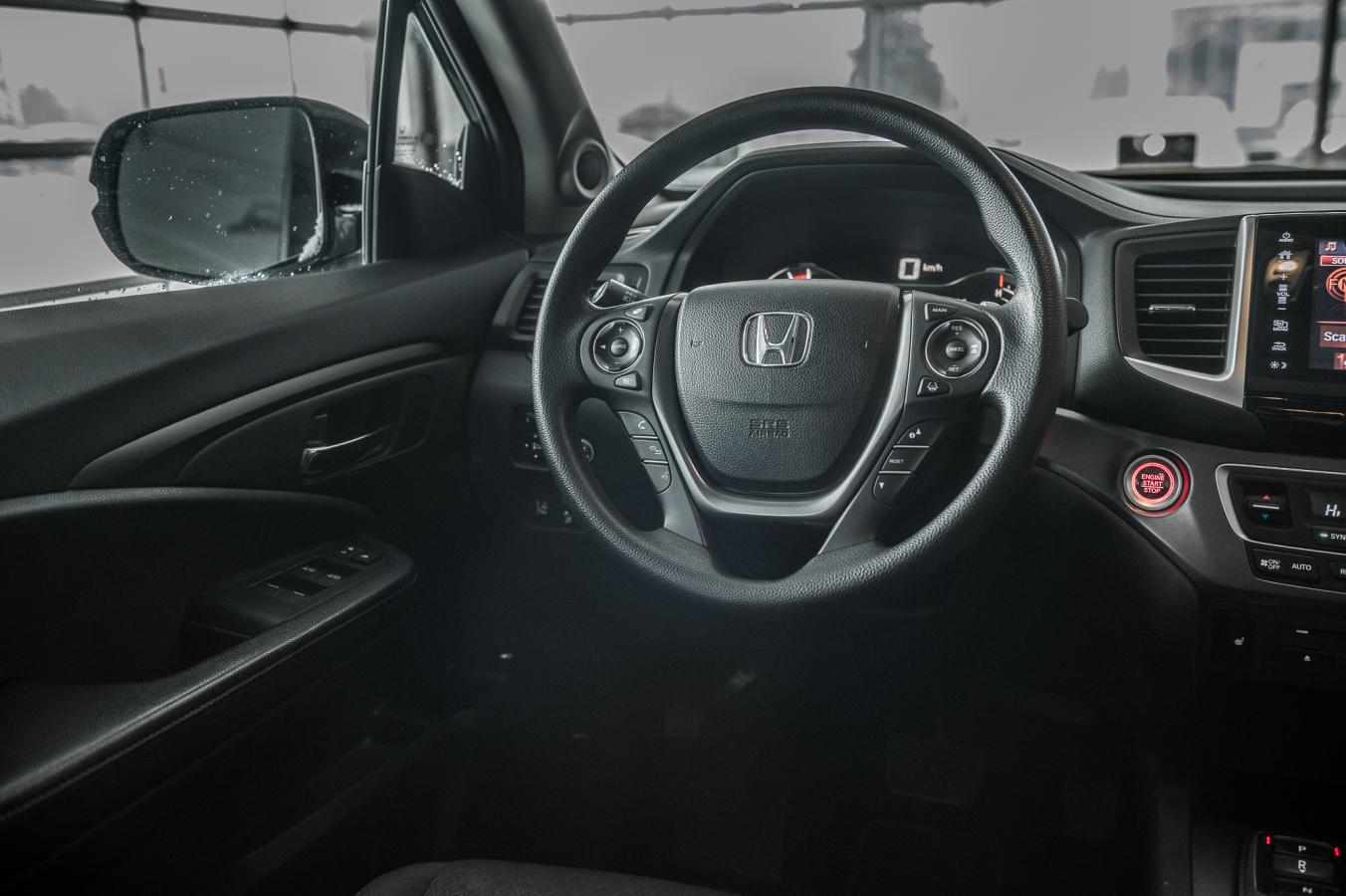 2020 Honda Ridgeline - Image 49