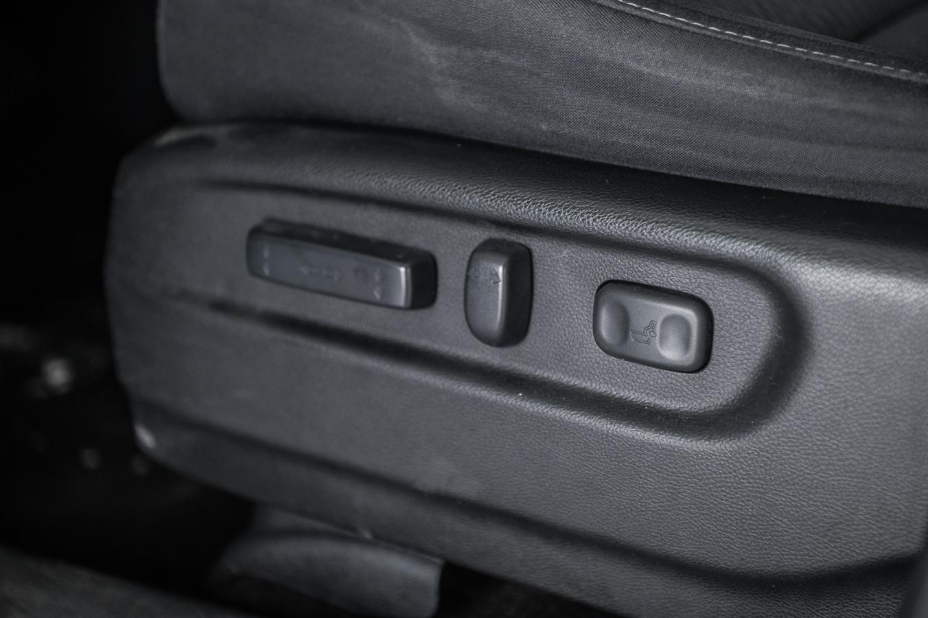 2017 Honda Ridgeline - Image 32