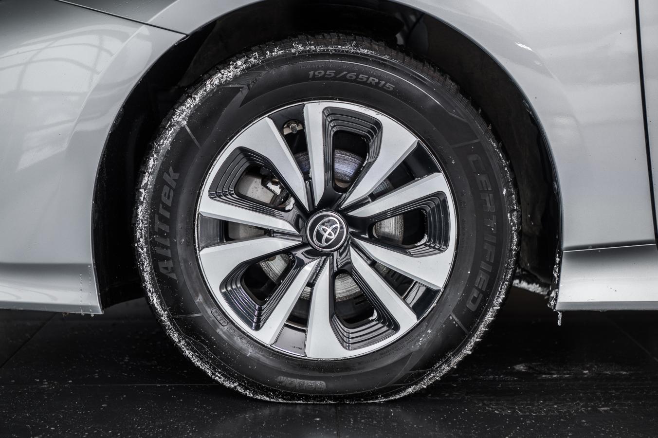 2019 Toyota Prius Prime - Image 23