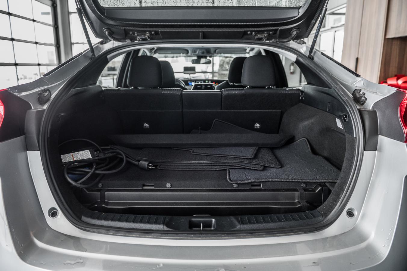 2019 Toyota Prius Prime - Image 28