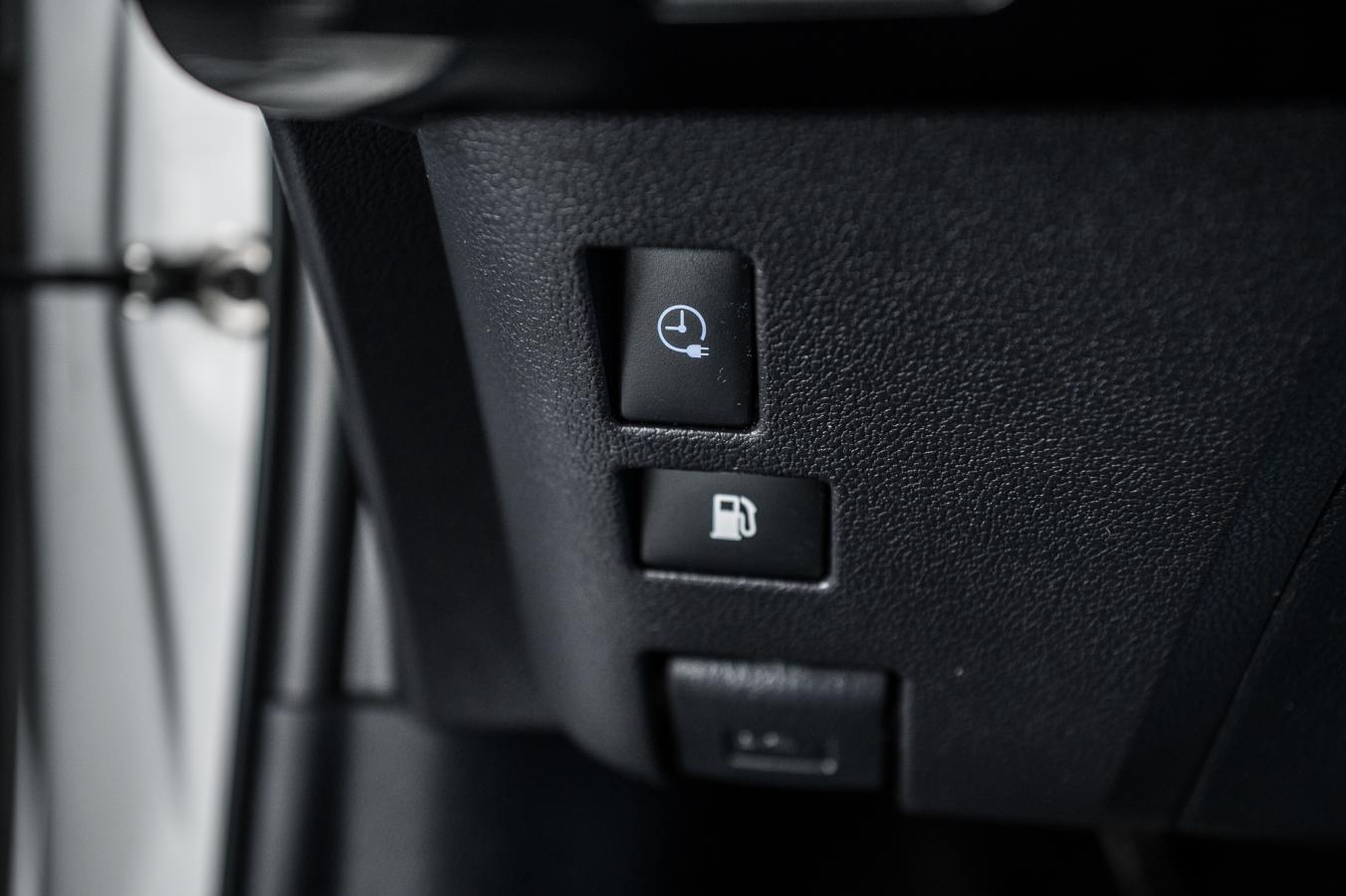 2019 Toyota Prius Prime - Image 33